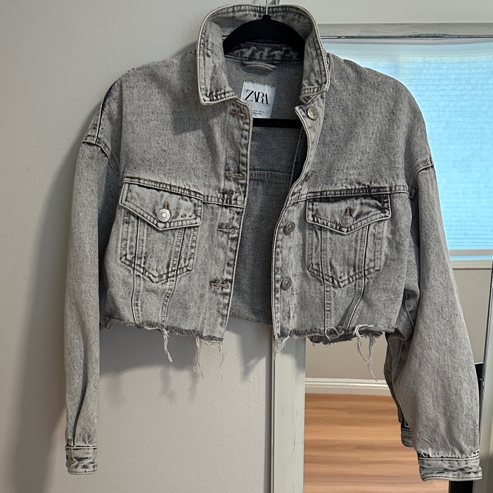 Zara Gray Cropped Jean Jacket